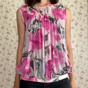 Floral Sleeveless Blouse